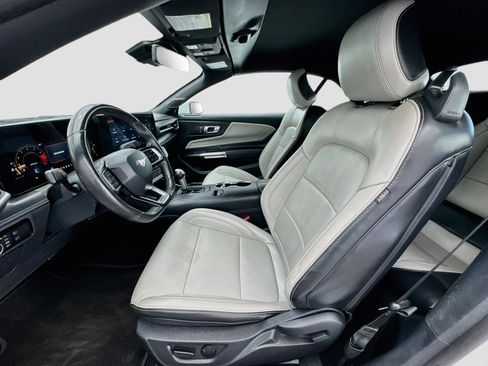 Used 2024 Ford Mustang Premium RWD image 13