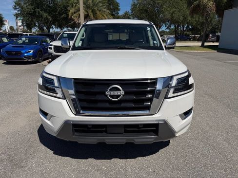 Used 2023 Nissan Armada Platinum w/ Captain's Chairs Package AWD/4WD image 18