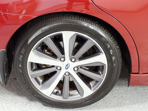Used 2015 Subaru Legacy 2.5i Limited AWD/4WD image 6