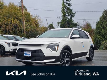 New 2026 Kia Niro LX