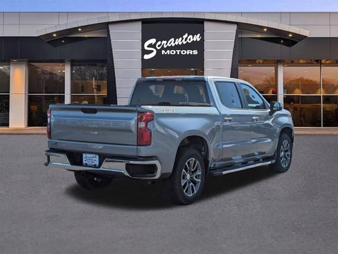 Used 2024 Chevrolet Silverado 1500 LT image 5