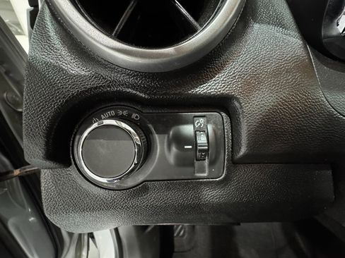 Used 2016 Chevrolet Trax LS image 23