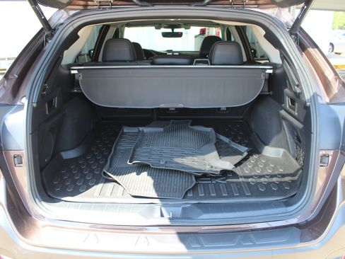 Used 2021 Subaru Outback Limited XT w/ Popular Package #2 AWD/4WD image 22