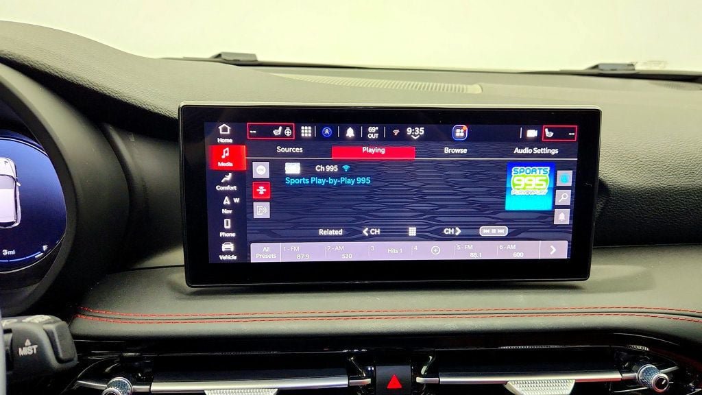 Used 2024 Dodge Hornet R/T Plus w/ R/T Blacktop Package AWD/4WD image 19