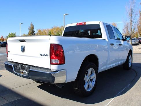 Used 2024 RAM 1500 Classic SLT image 7