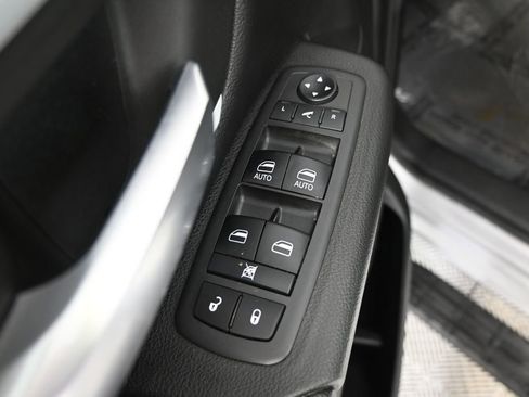 Used 2021 RAM 1500 Big Horn image 19