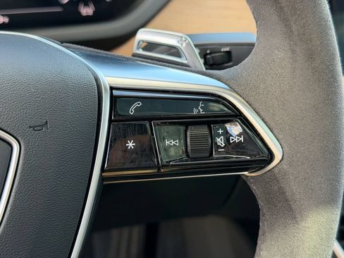 Certified 2023 Audi e-tron GT Prestige w/ Prestige Package AWD/4WD image 27