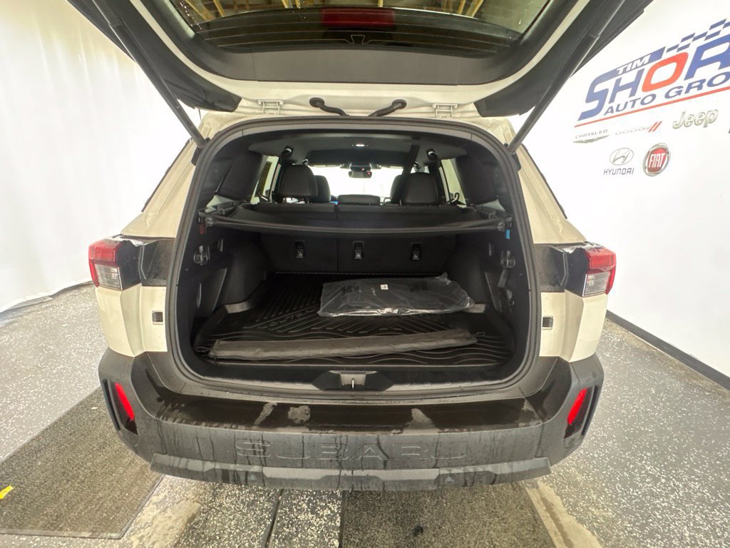 Used 2026 Subaru Outback Premium AWD/4WD image 10