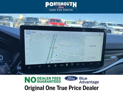 Certified 2023 Ford Escape ST-Line Elite w/ Premium Technology Package image 8