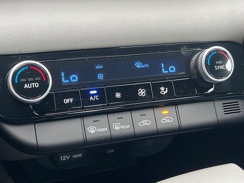 New 2026 Hyundai Elantra Blue image 17