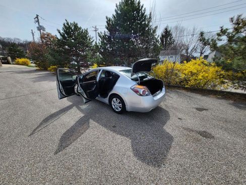 Used 2010 Nissan Altima 2.5 SL w/ SL Pkg image 34