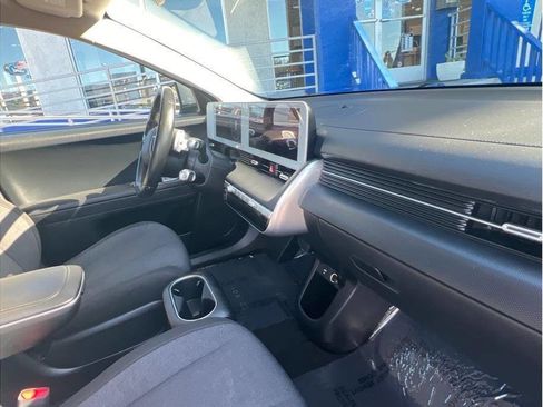 Used 2022 Hyundai Ioniq 5 SE w/ Cargo Package RWD image 12