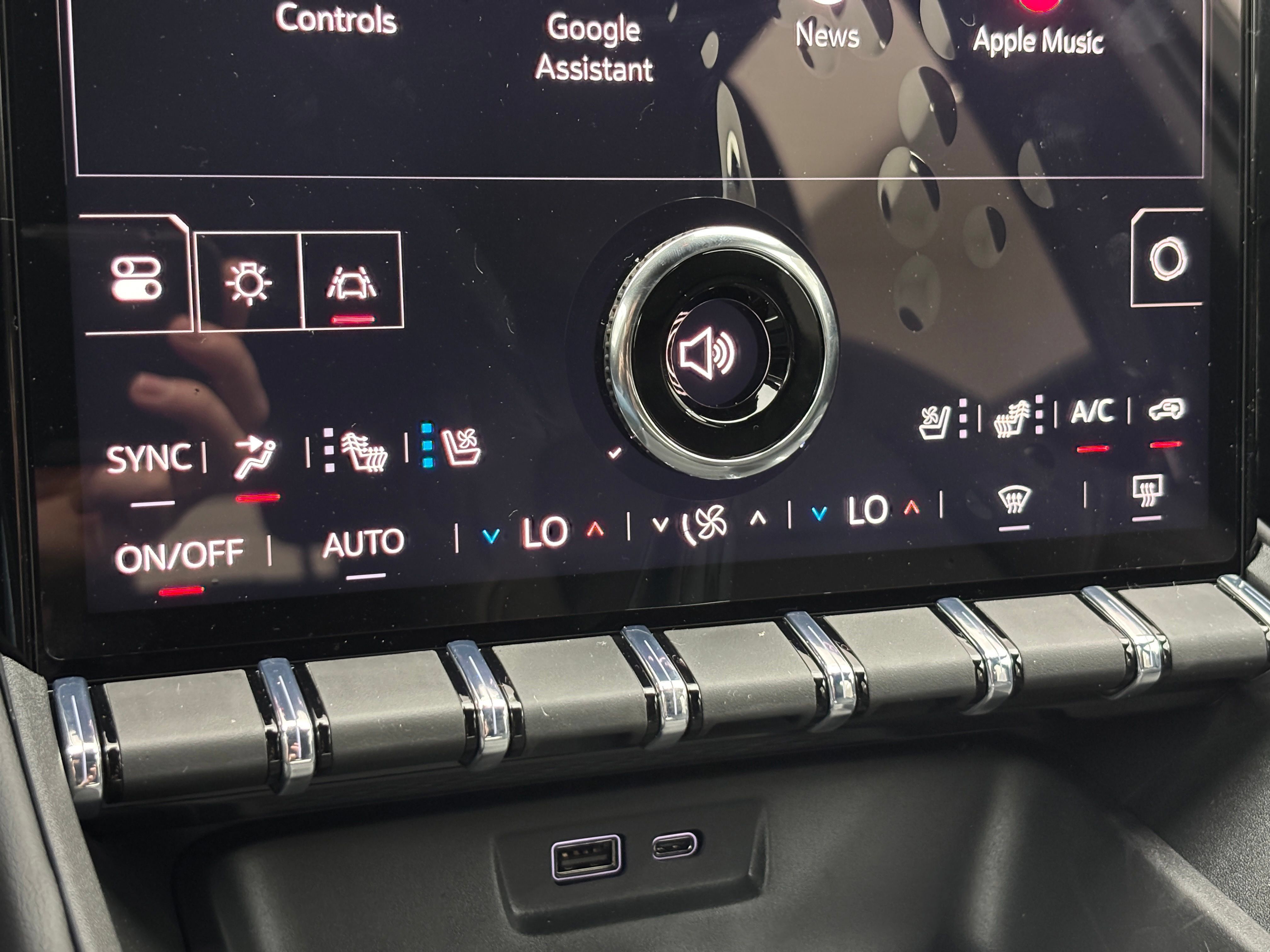 New 2027 GMC Terrain Elevation w/ Elevation Premium Package FWD image 27