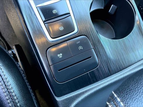 Used 2022 Ford Escape SEL w/ Technology Package image 30