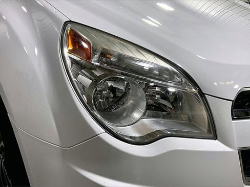 Used 2015 Chevrolet Equinox LT w/ Driver Convenience Package image 4