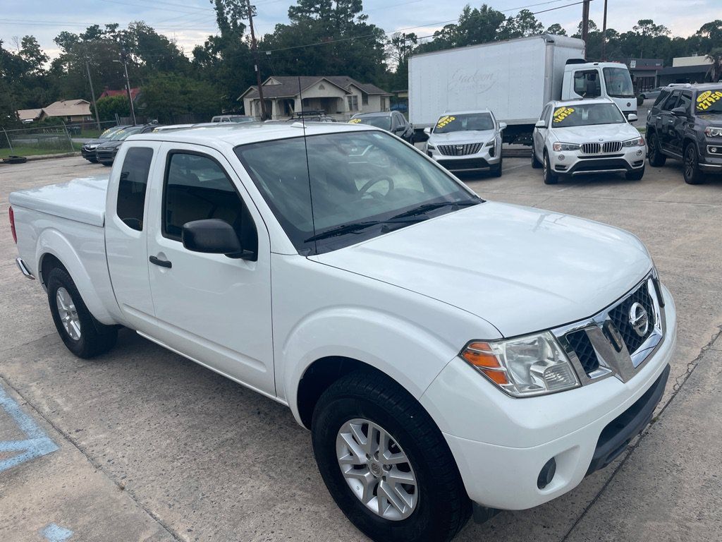 Used 2018 Nissan Frontier SV RWD image 4
