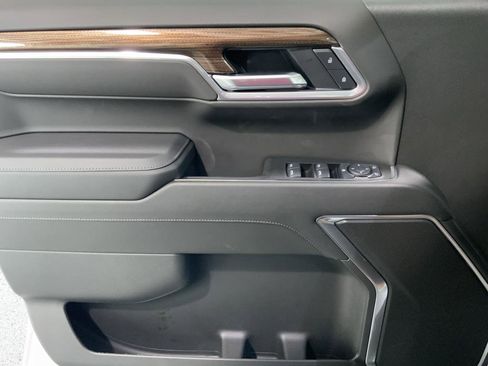 New 2025 Chevrolet Silverado 1500 LT w/ Z71 Off-Road Package image 26