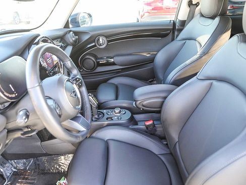Used 2022 MINI Cooper SE image 18