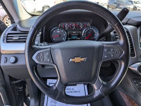Used 2020 Chevrolet Suburban Premier image 51