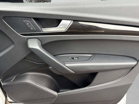 Used 2018 Audi Q5 2.0T Premium Plus w/ Premium Plus Package image 22