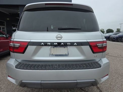 Used 2023 Nissan Armada SL w/ Captain's Chairs Package AWD/4WD image 4