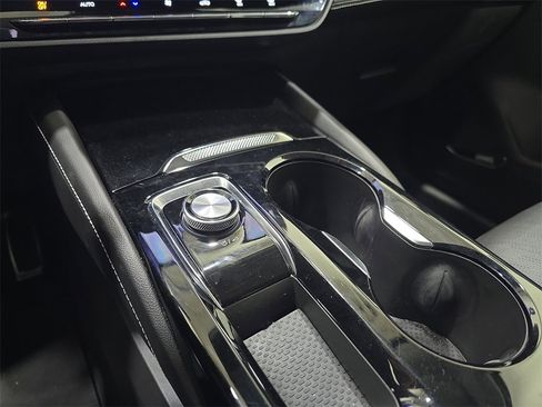 Used 2024 Buick Envision Sport Touring image 27