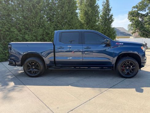 Used 2022 Chevrolet Silverado 1500 RST AWD/4WD image 8