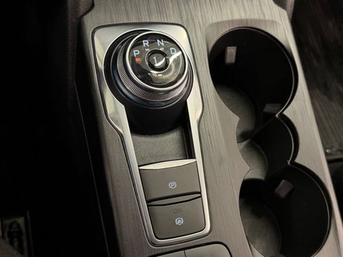 Certified 2024 Ford Escape Active AWD/4WD image 17