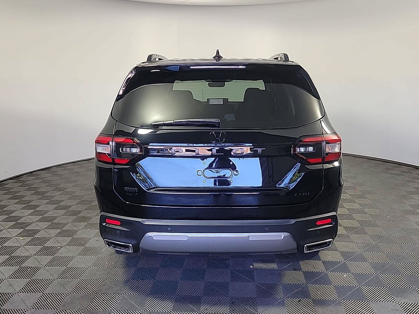 New 2026 Honda Pilot Elite image 4