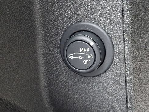 Used 2024 Chevrolet Equinox RS AWD/4WD image 31