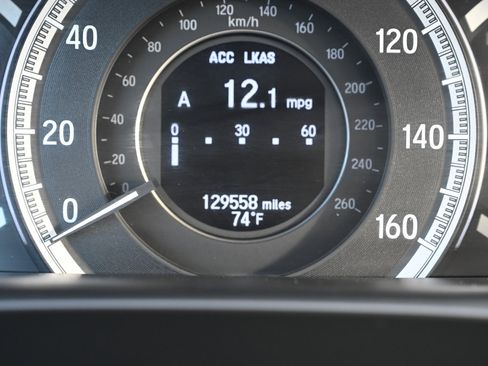 Used 2016 Honda Accord Touring image 16