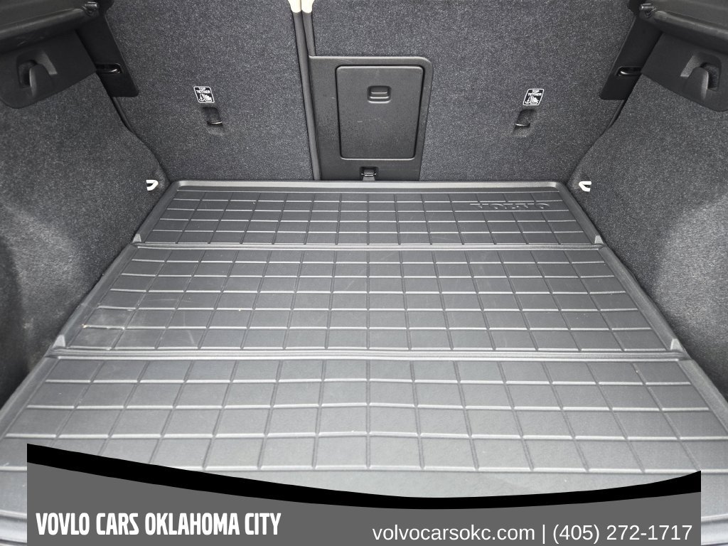 Certified 2023 Volvo XC40 B5 Plus w/ Protection Package Premier AWD/4WD image 34