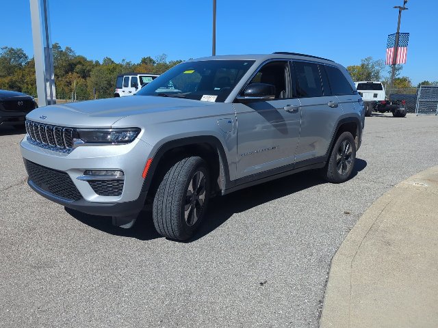 Used 2024 Jeep Grand Cherokee Limited 4xe AWD/4WD image 5