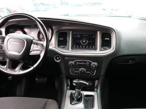 Used 2021 Dodge Charger SXT w/ Blacktop Package RWD image 17