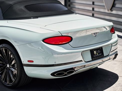 Used 2024 Bentley Continental GT Speed AWD/4WD image 10