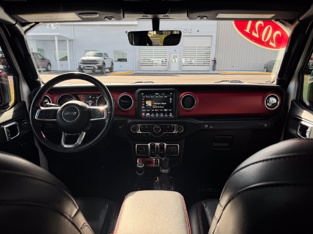 Used 2021 Jeep Gladiator Rubicon AWD/4WD image 25
