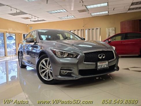 Used 2017 INFINITI Q50 3.0t Premium w/ Cargo Package (L95) image 1