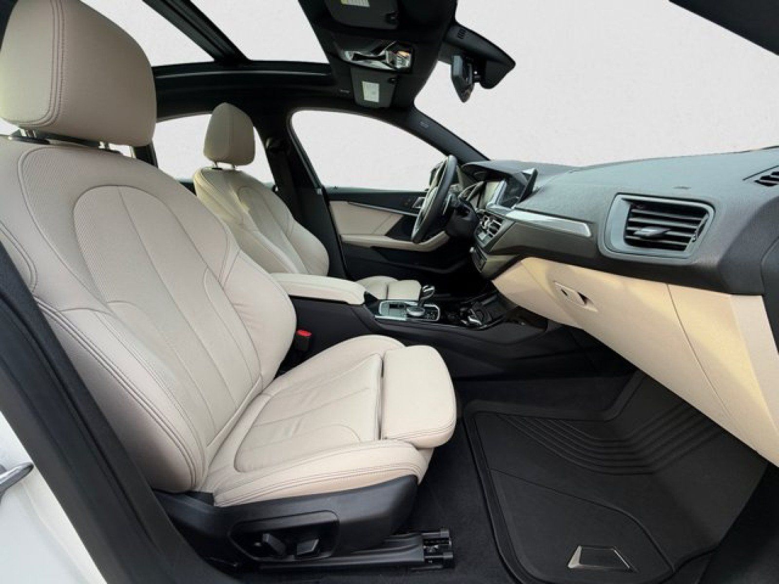 Used 2024 BMW M235i xDrive Gran Coupe w/ Premium Package AWD/4WD image 20
