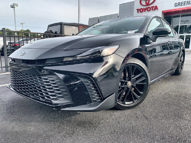 Used 2026 Toyota Camry SE w/ Convenience Package FWD image 4