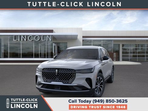 New 2026 Lincoln Nautilus Premier image 2