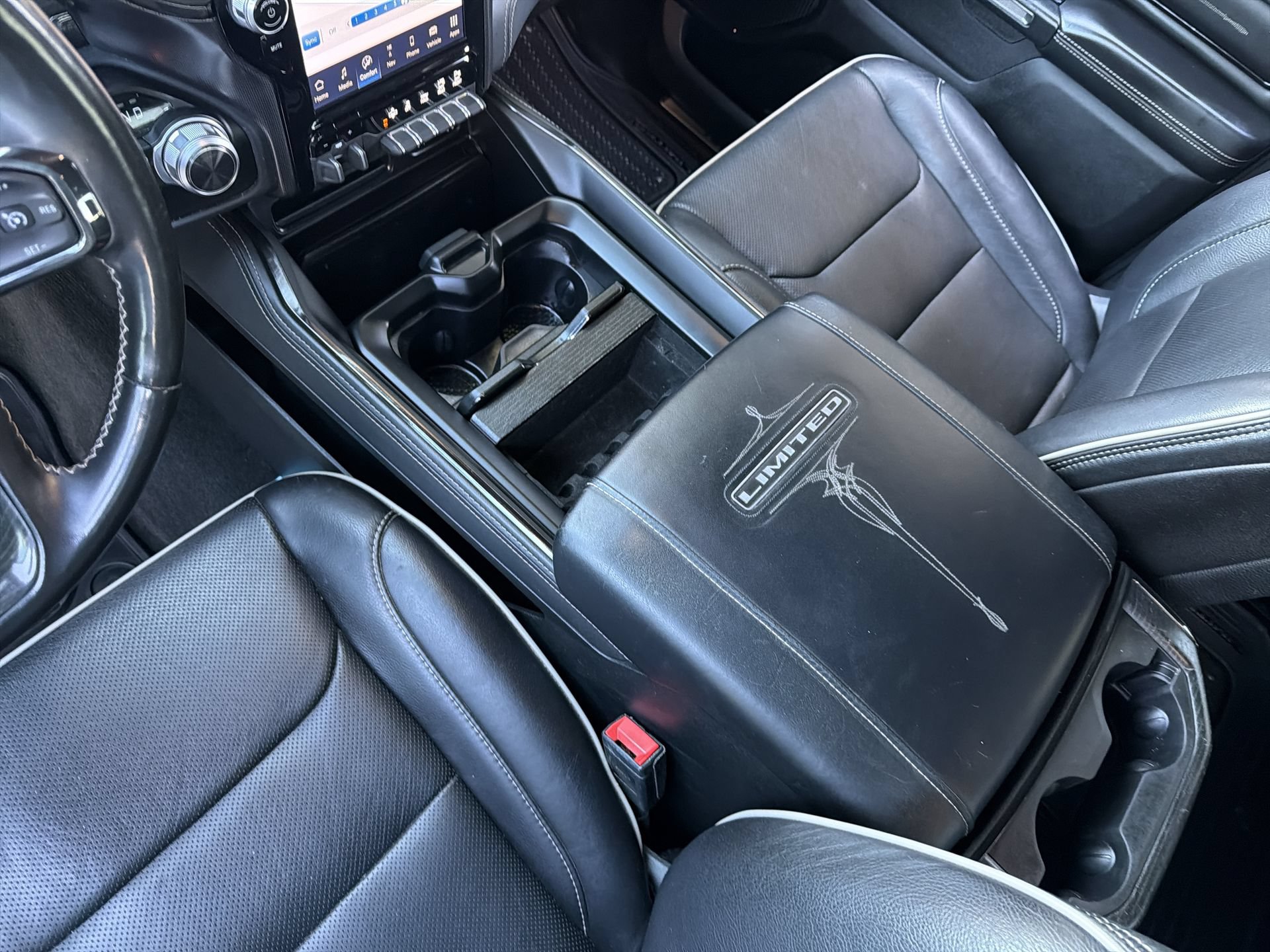 Used 2022 RAM 1500 Limited w/ Body Color Bumper Group AWD/4WD image 21