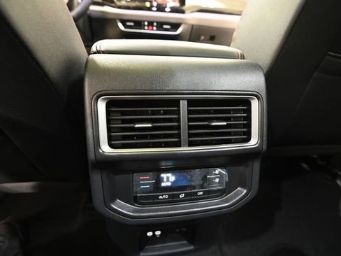 New 2026 Volkswagen Atlas Peak Edition image 33