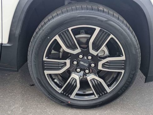 Used 2019 GMC Acadia SLT w/ Black Edition image 10