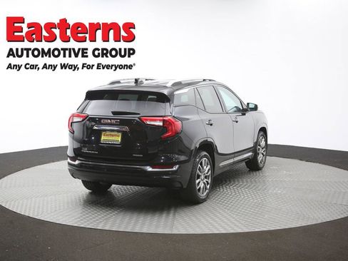 Used 2022 GMC Terrain Denali w/ Denali Premium Package AWD/4WD image 45