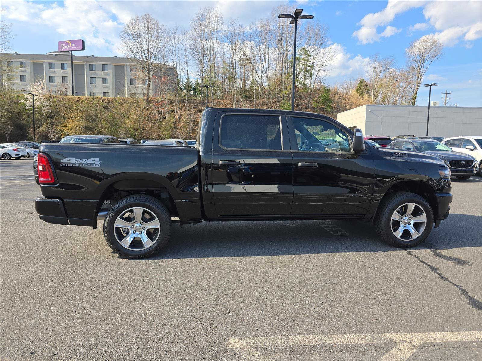 Used 2025 RAM 1500 Tradesman w/ Off Road Group AWD/4WD image 2