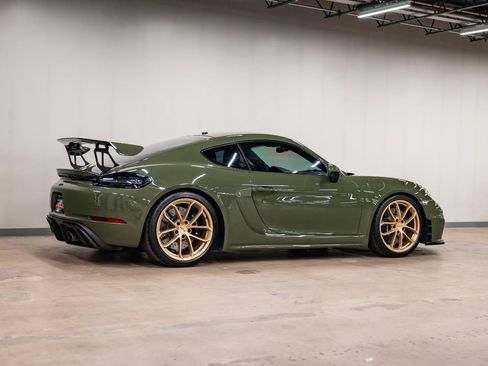 Used 2021 Porsche 718 Cayman GT4 RWD image 35