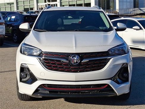 Used 2021 Buick Encore GX Select w/ Sport Touring Package image 2