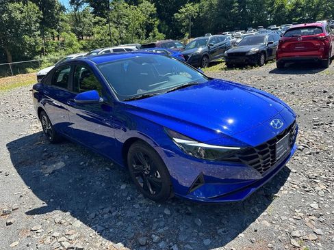 Certified 2023 Hyundai Elantra SEL FWD image 10