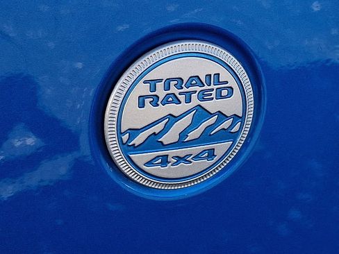 Used 2021 Jeep Wrangler Unlimited Sahara w/ Cold Weather Group image 34