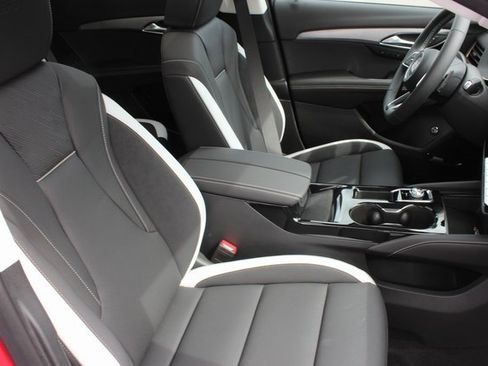 New 2025 Buick Envision Sport Touring image 26